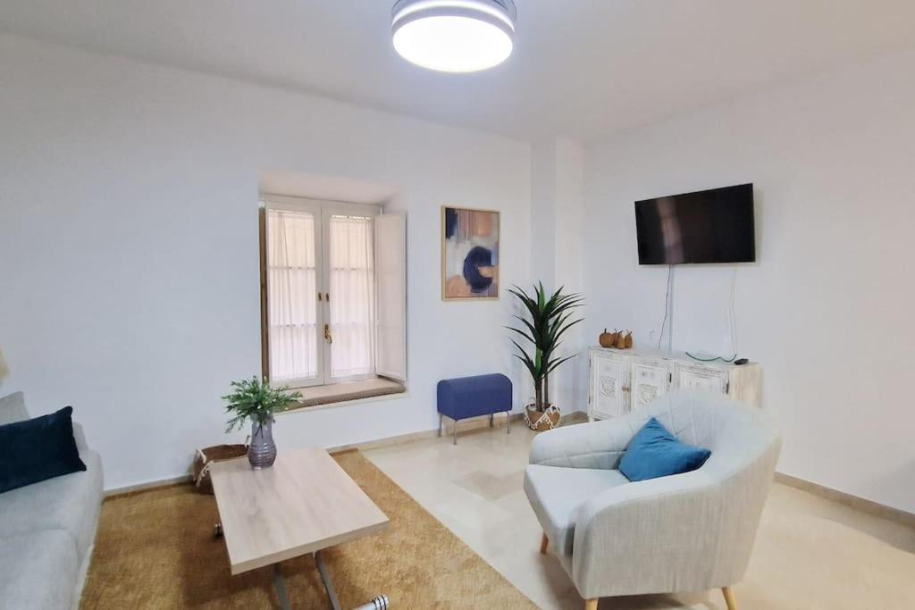 Precioso En Santa Cruz Lirio Bajo Apartment Seville Exterior photo