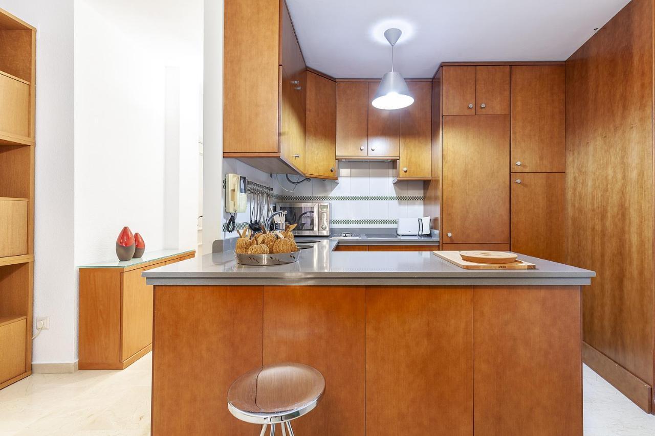 Precioso En Santa Cruz Lirio Bajo Apartment Seville Exterior photo