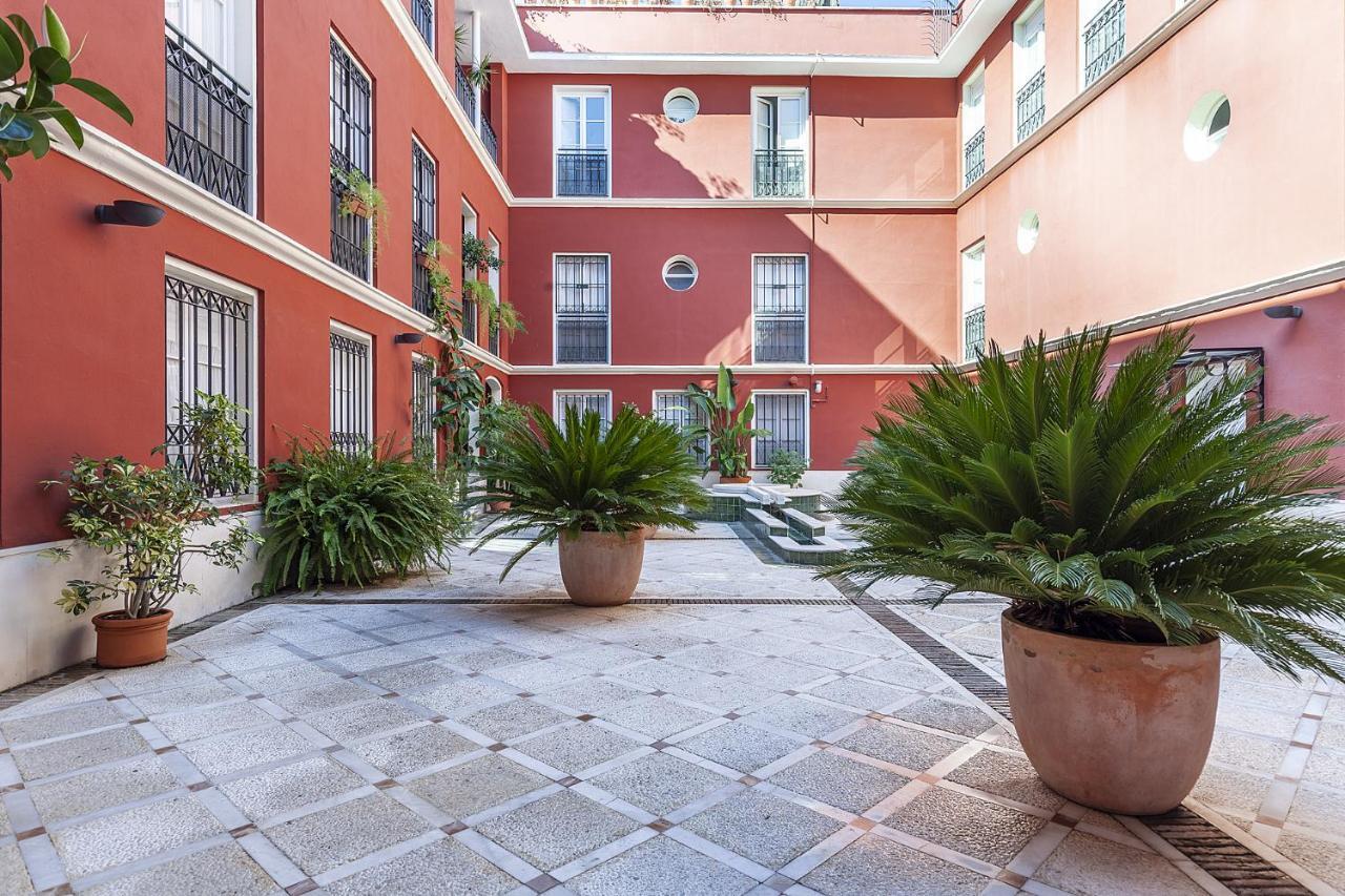 Precioso En Santa Cruz Lirio Bajo Apartment Seville Exterior photo